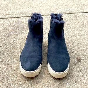 Black Fur Lined J/Slides NYC - 7